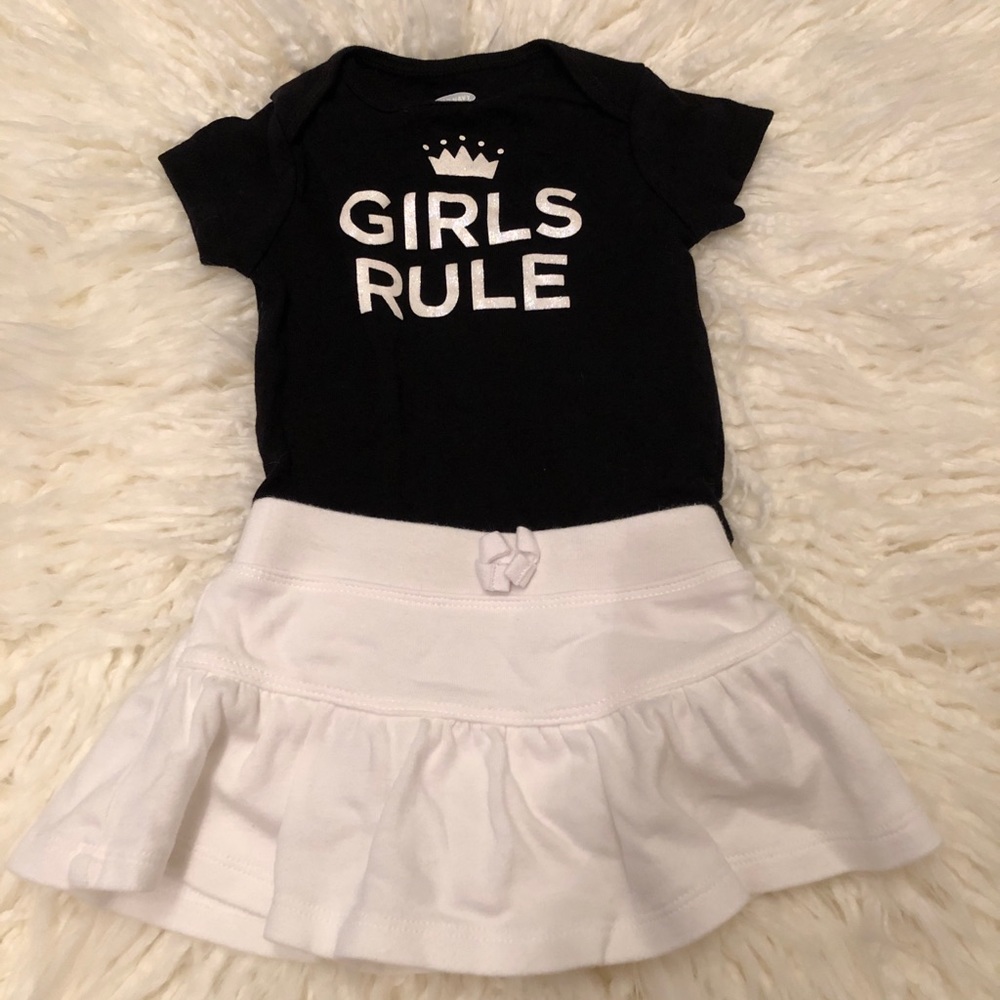 🛍 Old Navy Girls Rule Onesie and Skirt